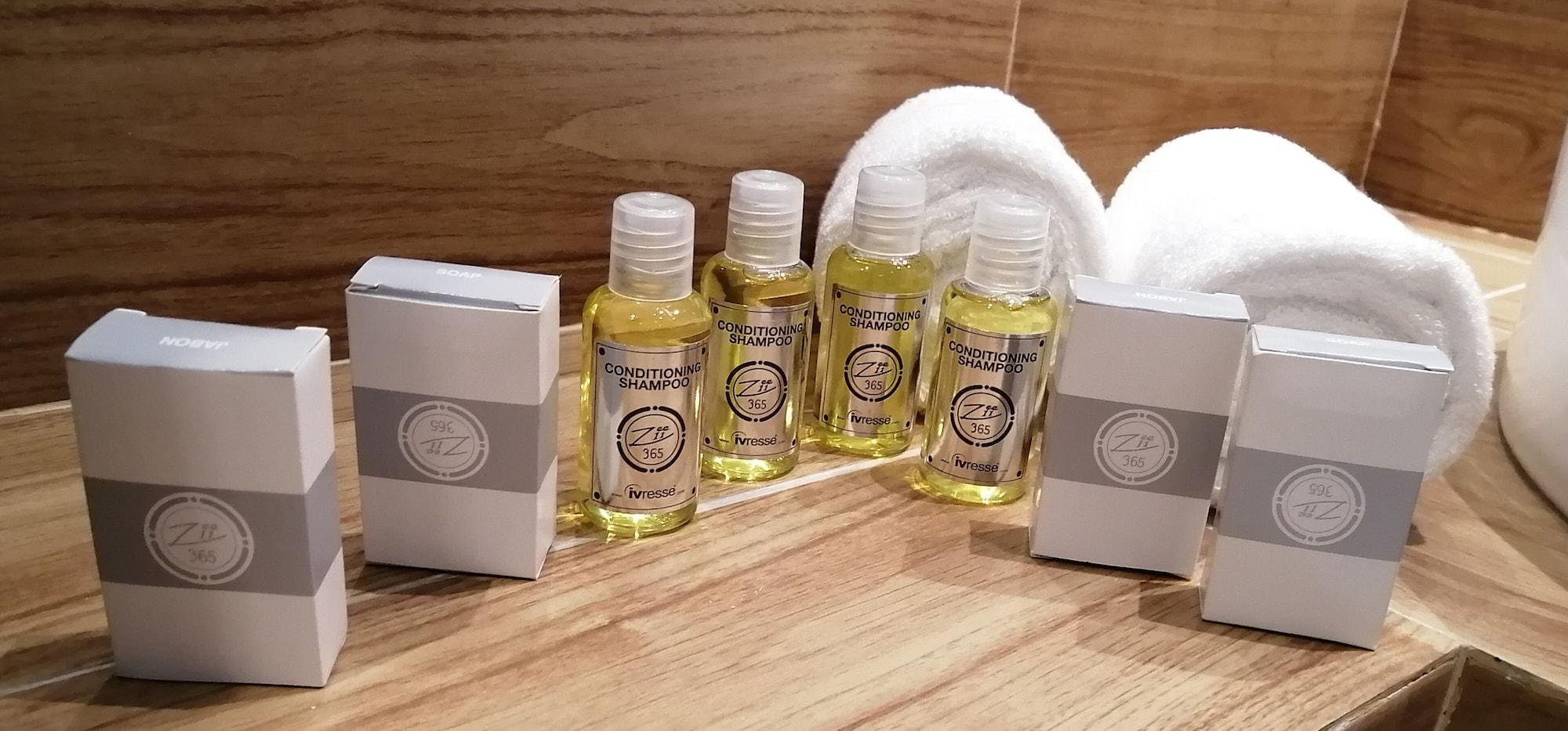 Hotel Kavia Plus カンクン エクステリア 写真